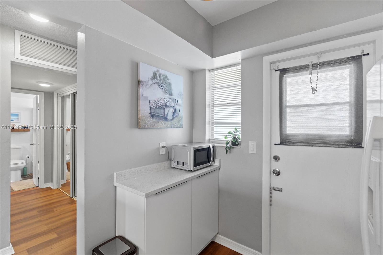 APRIL SONG CONDO - Residential