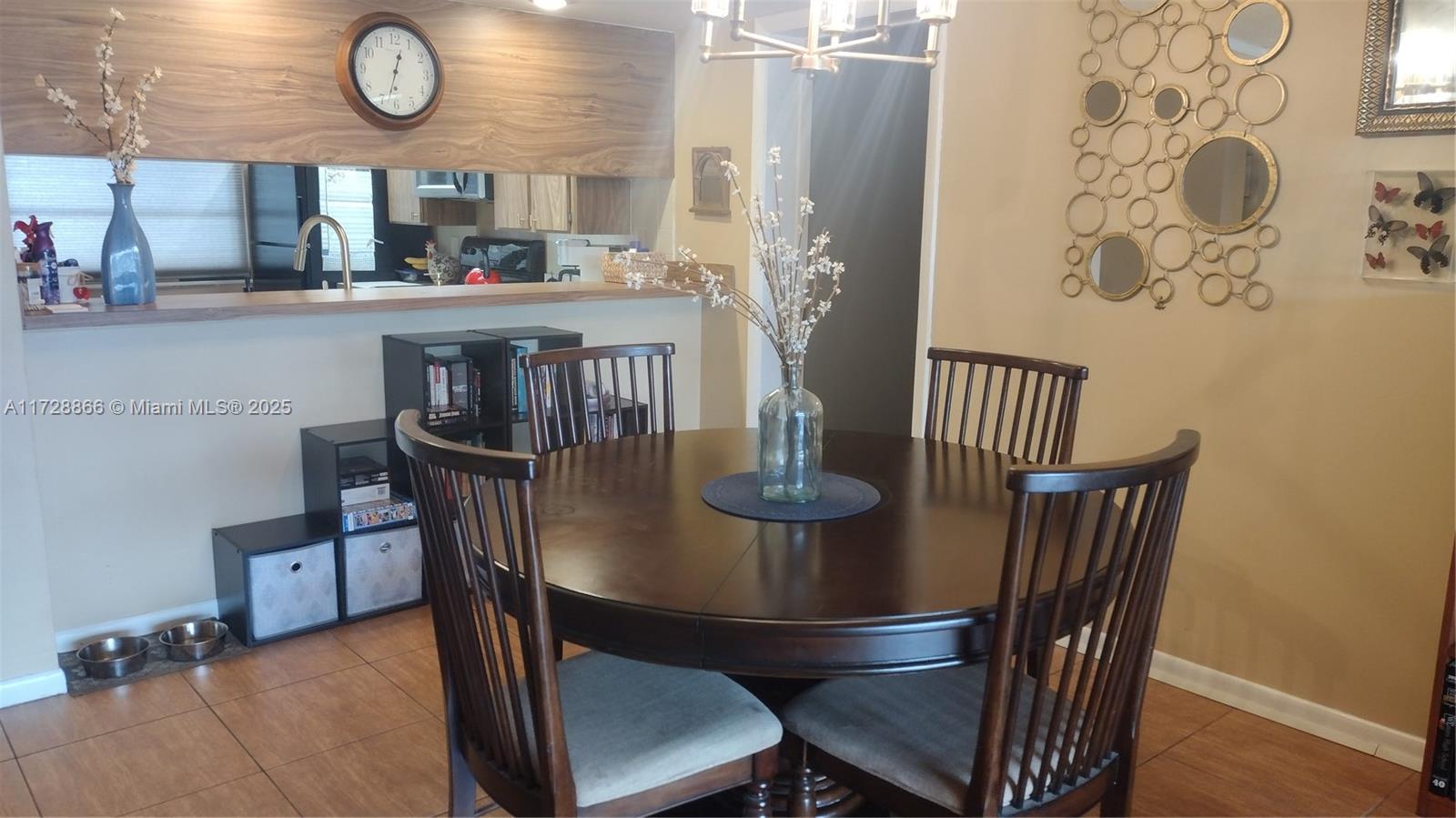 This is by far the largest units in Pine Island Ridge. This lovely unit is ready to go Nothing to do but bring your toothbrush. Enjoy the wonderful amenities throughout this awesome community. Pine Island Ridge offers an award winning clubhouse, golf, tennis, boating, a beautiful gym complete with saunas, and 2 resturants. The clubhouse also will accomodate birthday celebrations, weddings and a host of other functions for the family to enjoy. Hurry on this one it won't last long!