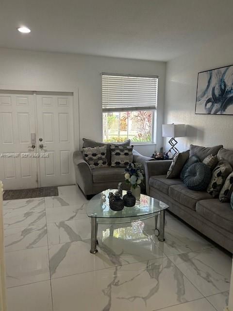 3818 SW 171st Ter Miramar FL 33027