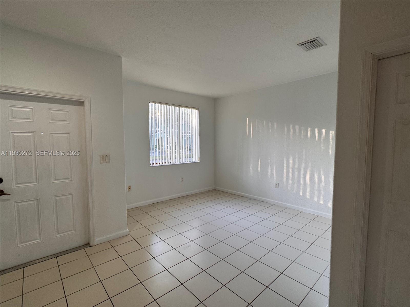 SHOMA TOWNHOMES AT KEYSCO - Residential Lease