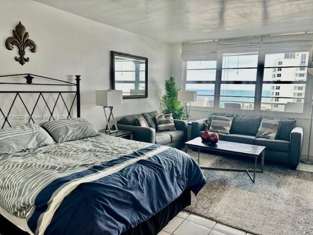 Rental Property at 100 Lincoln Rd 1430, Miami Beach, Miami-Dade County, Florida - Bathrooms: 1  - $2,500 MO.