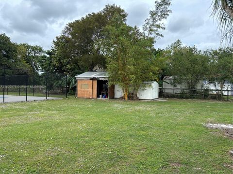 A home in Davie