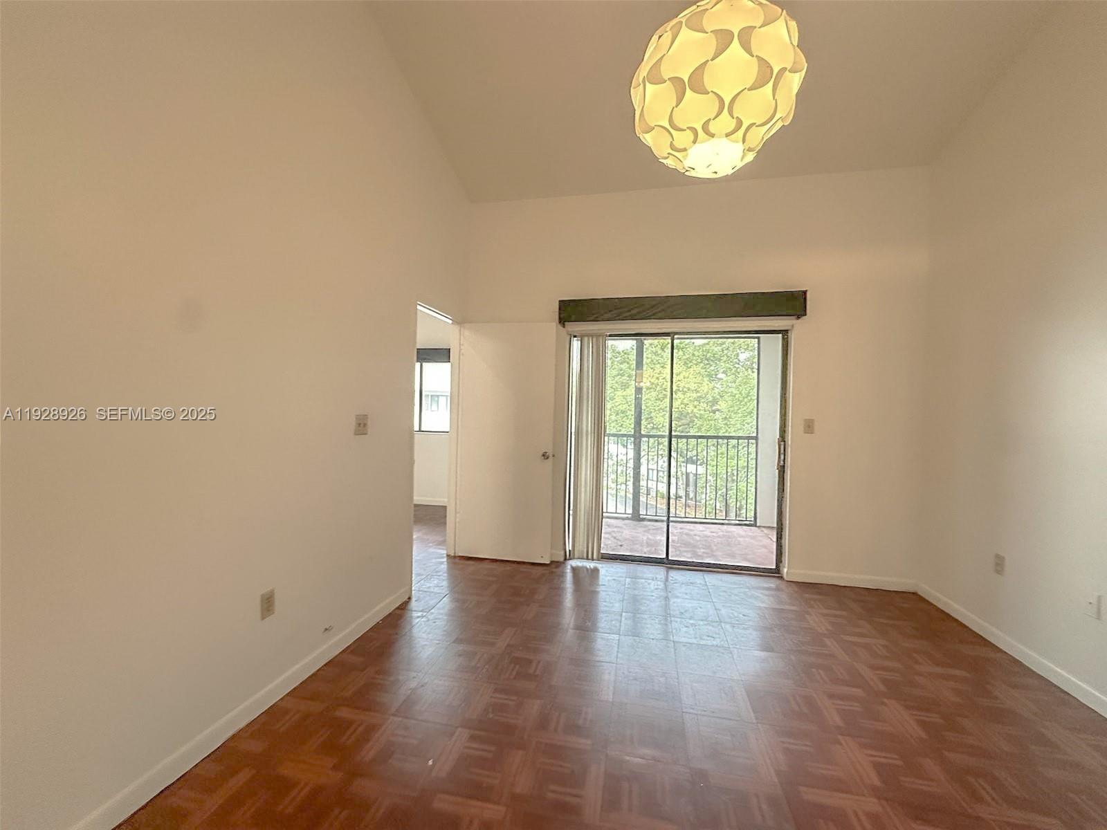 MARINA OAKS CONDO - Residential Lease