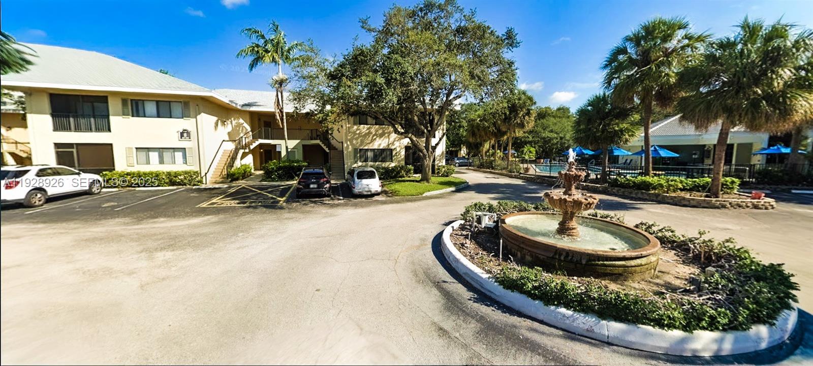 MARINA OAKS CONDO - Residential Lease