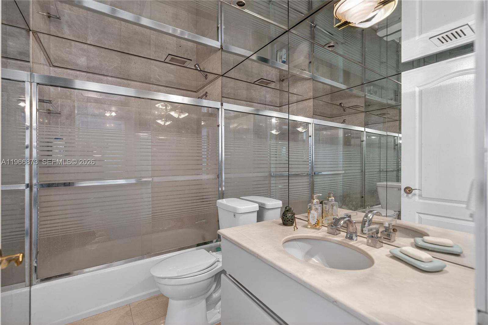 LEXCELLENCE CONDO - Residential