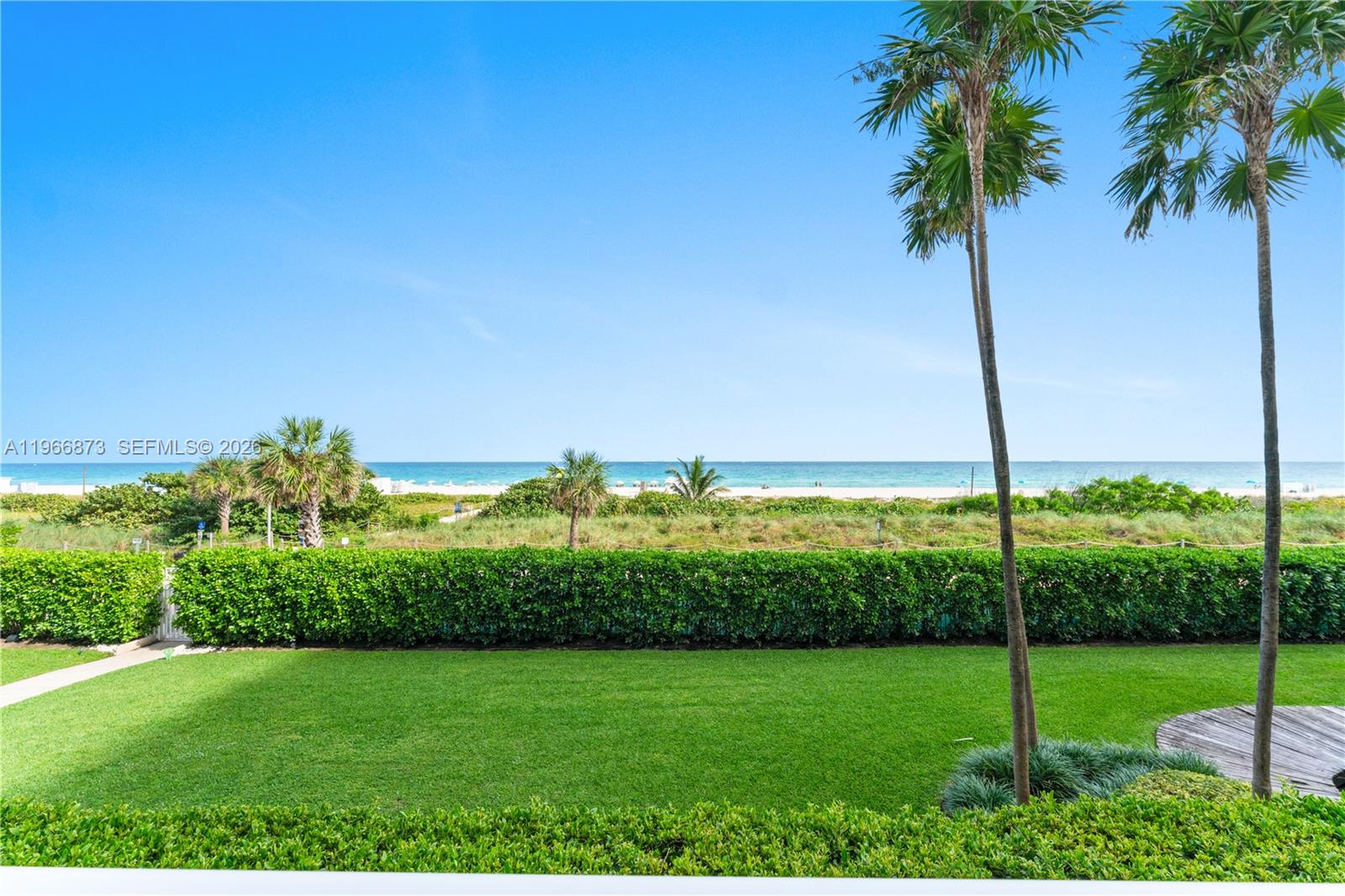 LEXCELLENCE CONDO - Residential