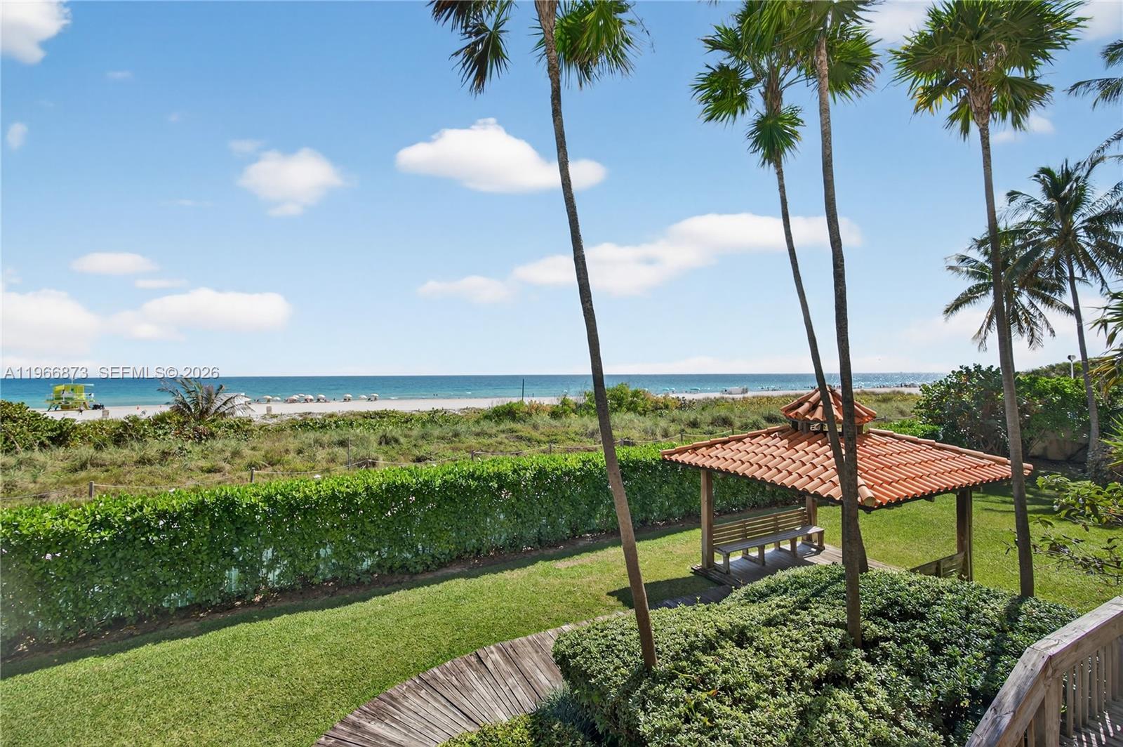 LEXCELLENCE CONDO - Residential