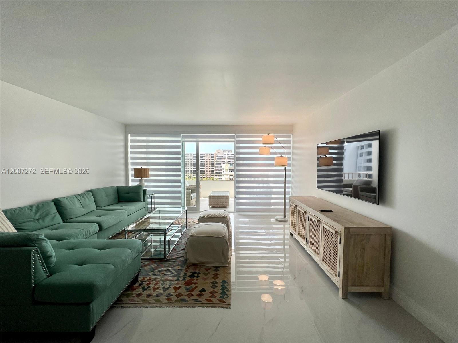 155 Ocean Lane Dr 1011