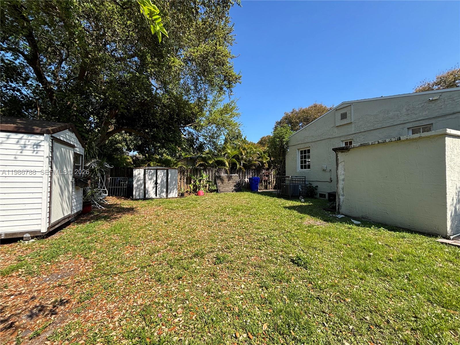 BAY VISTA PARK AMD - Residential Lease