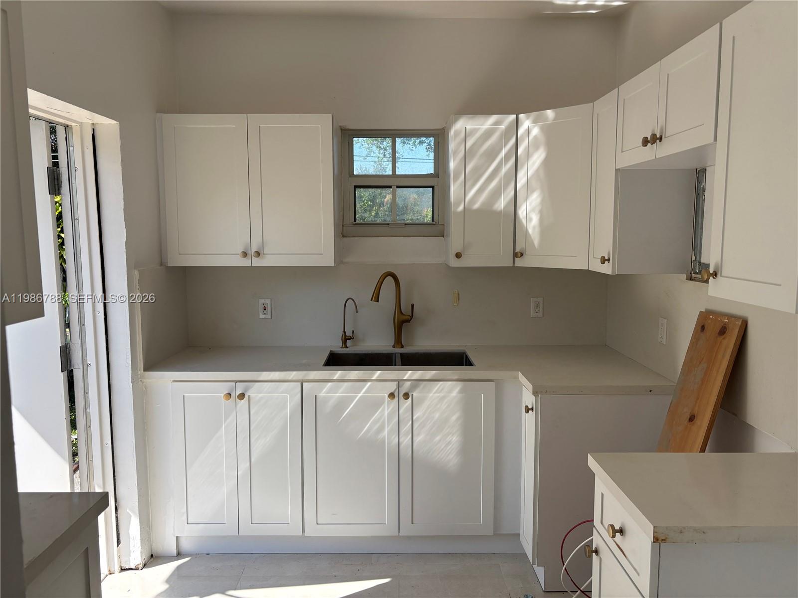 BAY VISTA PARK AMD - Residential Lease