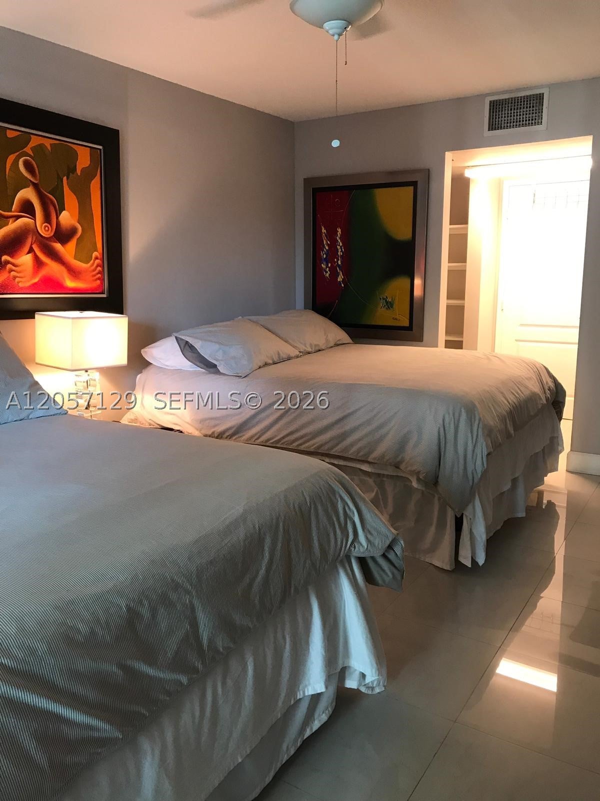 1200 Brickell Bay Dr 2418