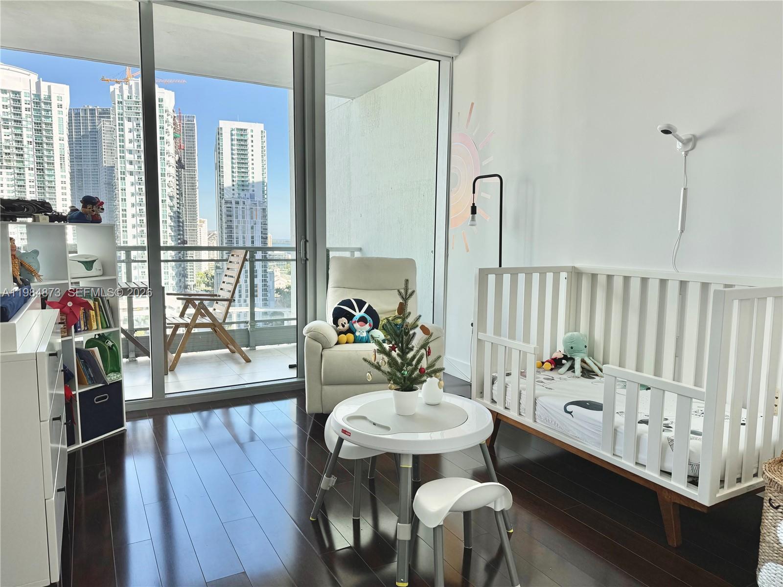 MINT CONDO - Residential Lease