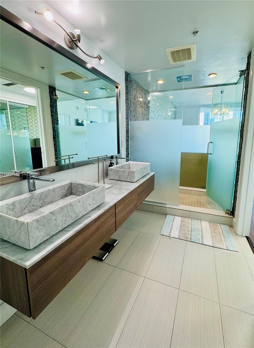 MINT CONDO - Residential Lease