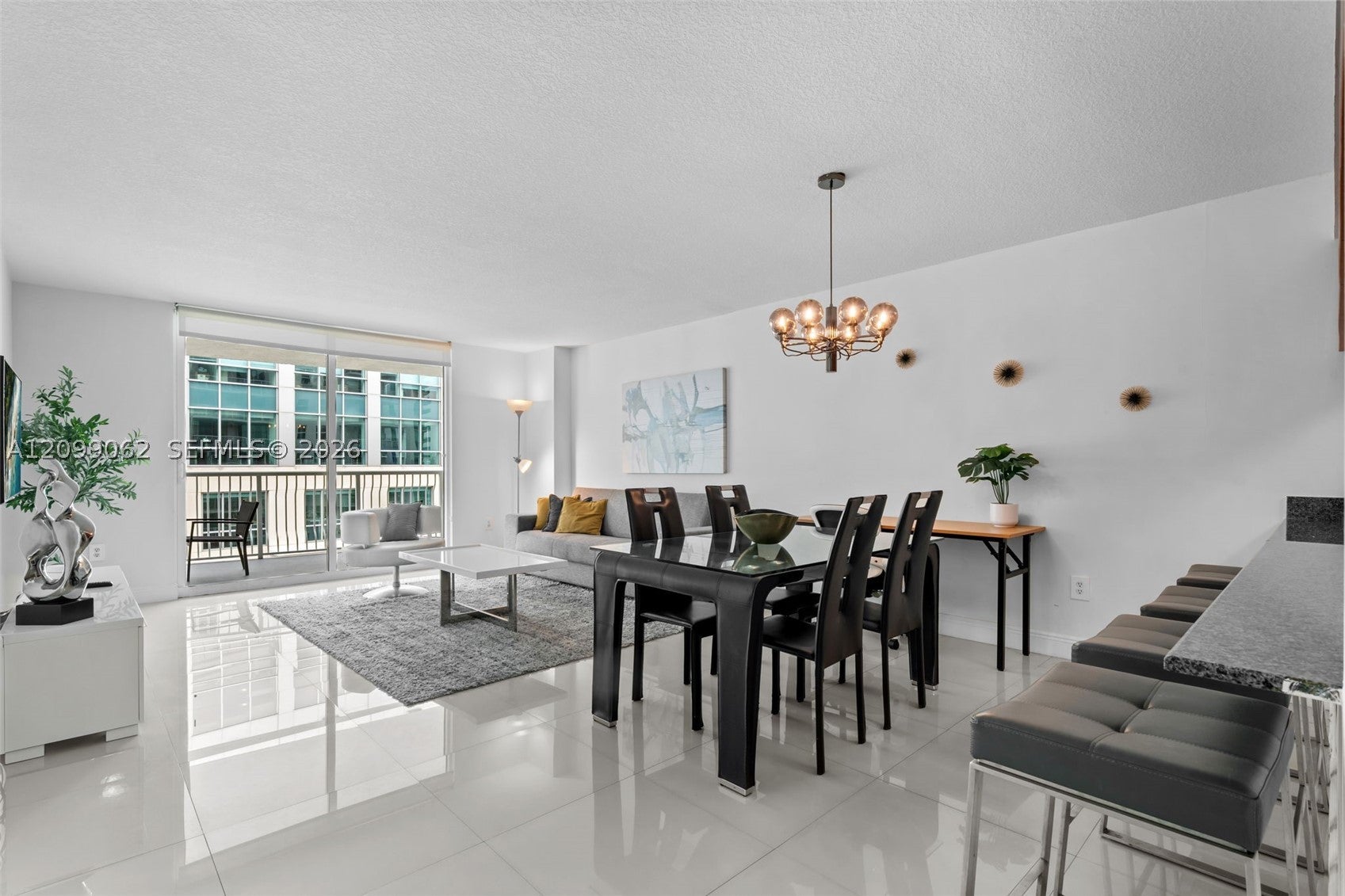1200 Brickell Bay Dr 3908