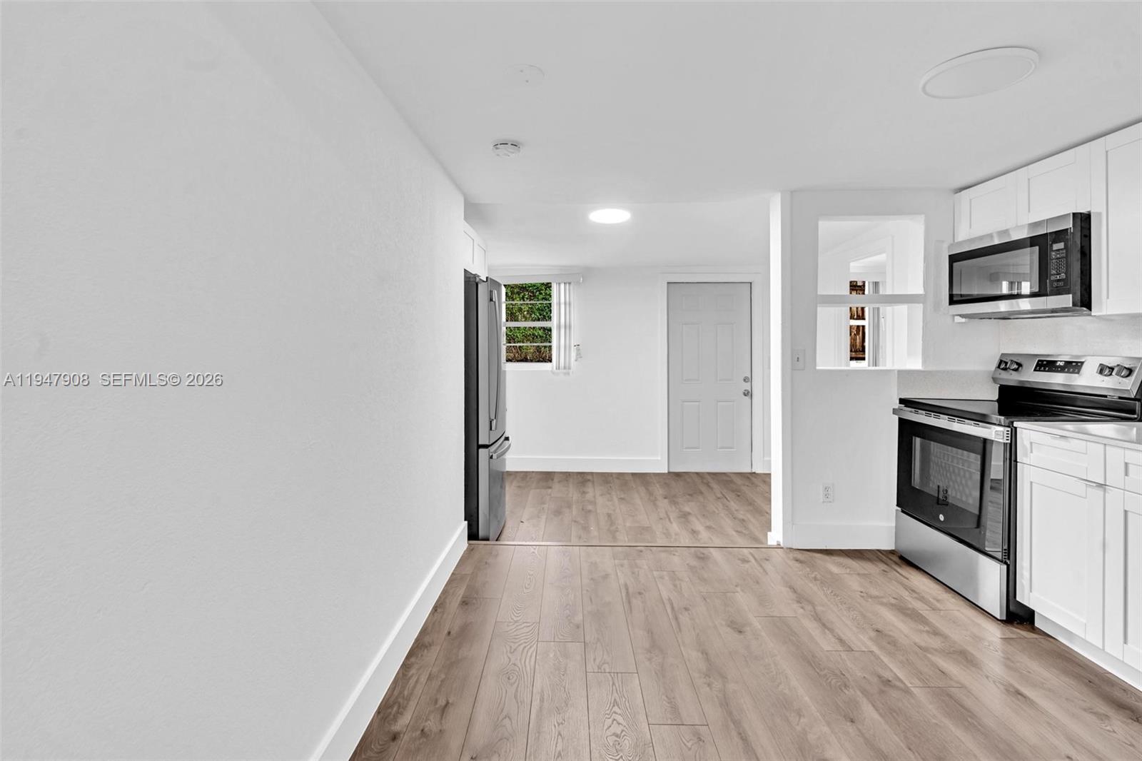 SOUTH BAY ESTATES - Residential