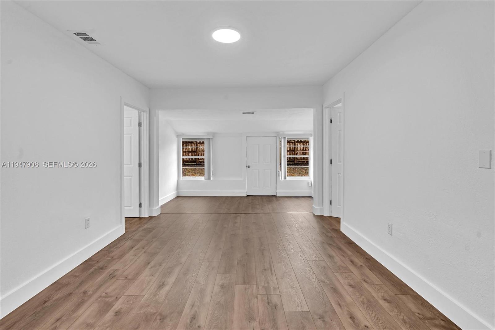 SOUTH BAY ESTATES - Residential