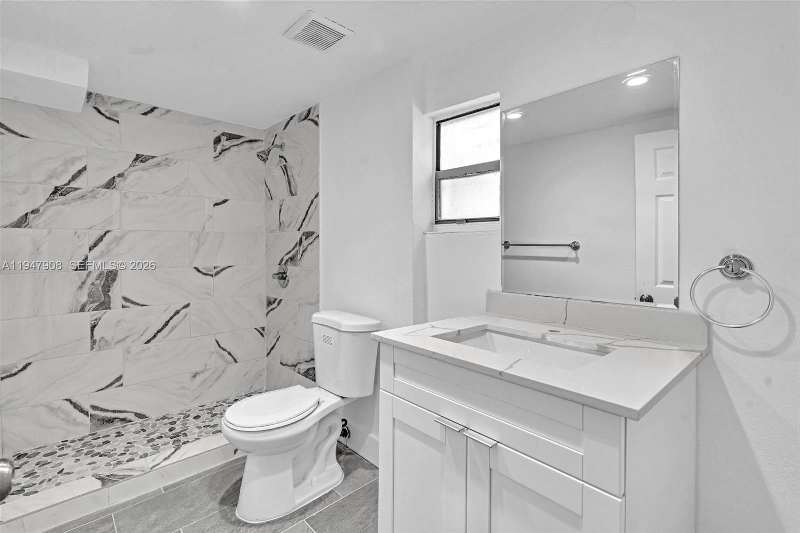 SOUTH BAY ESTATES - Residential