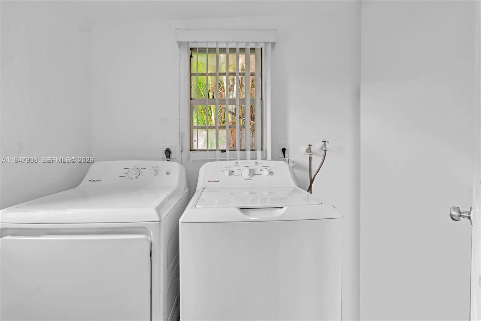 SOUTH BAY ESTATES - Residential