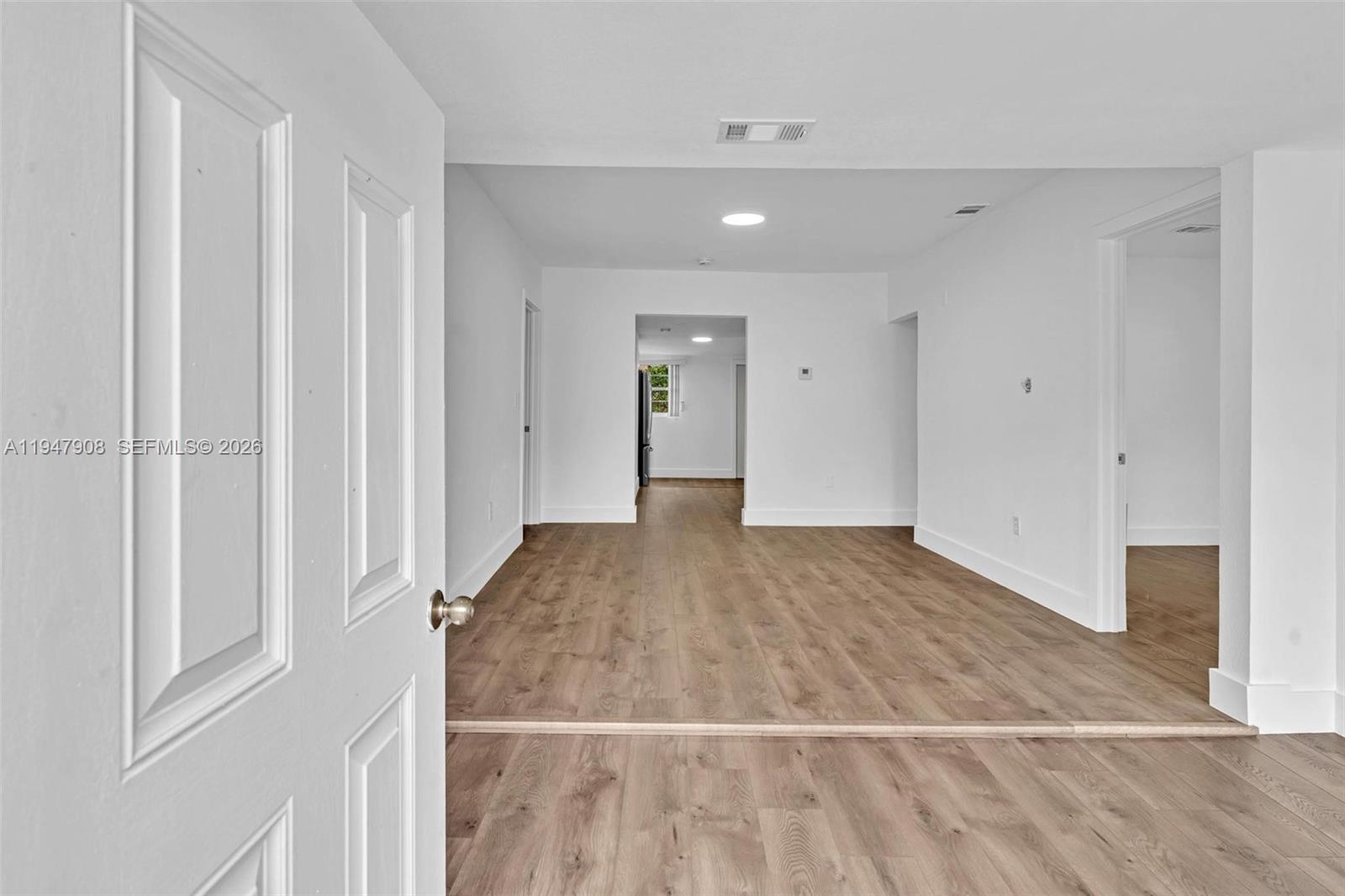 SOUTH BAY ESTATES - Residential