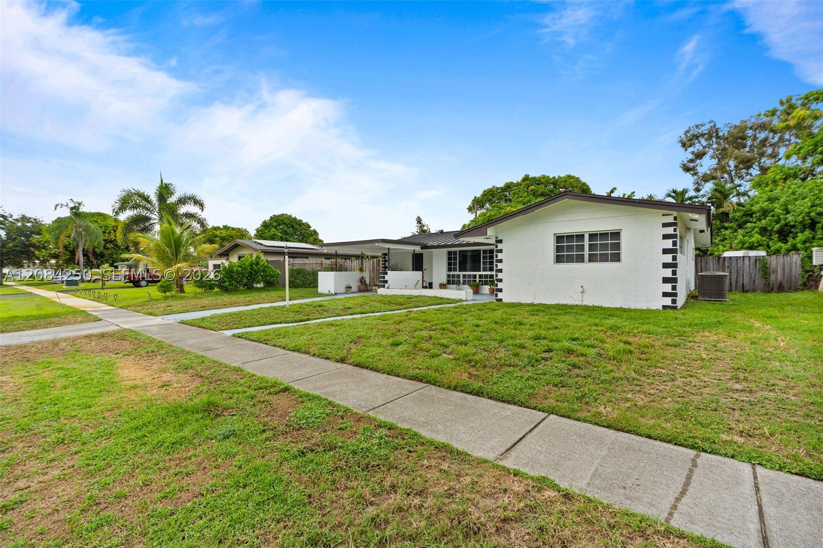 3831 NW 6th Pl