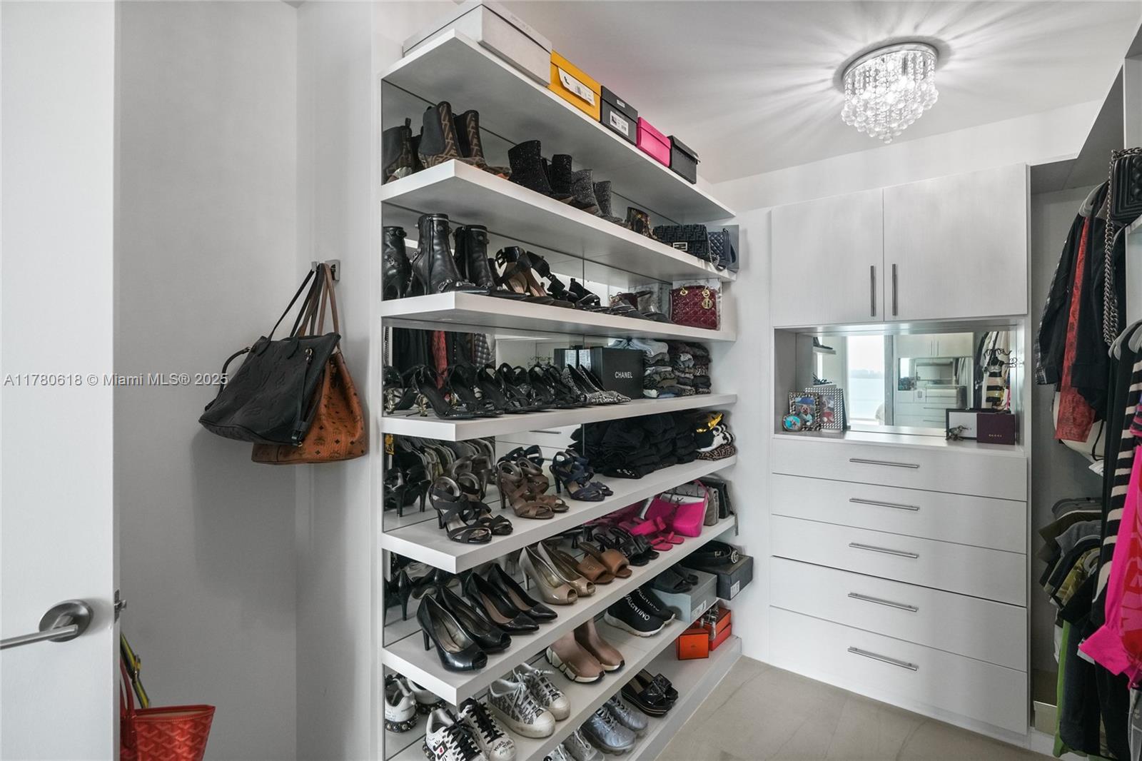 BISCAYNE BEACH CONDO - Residential