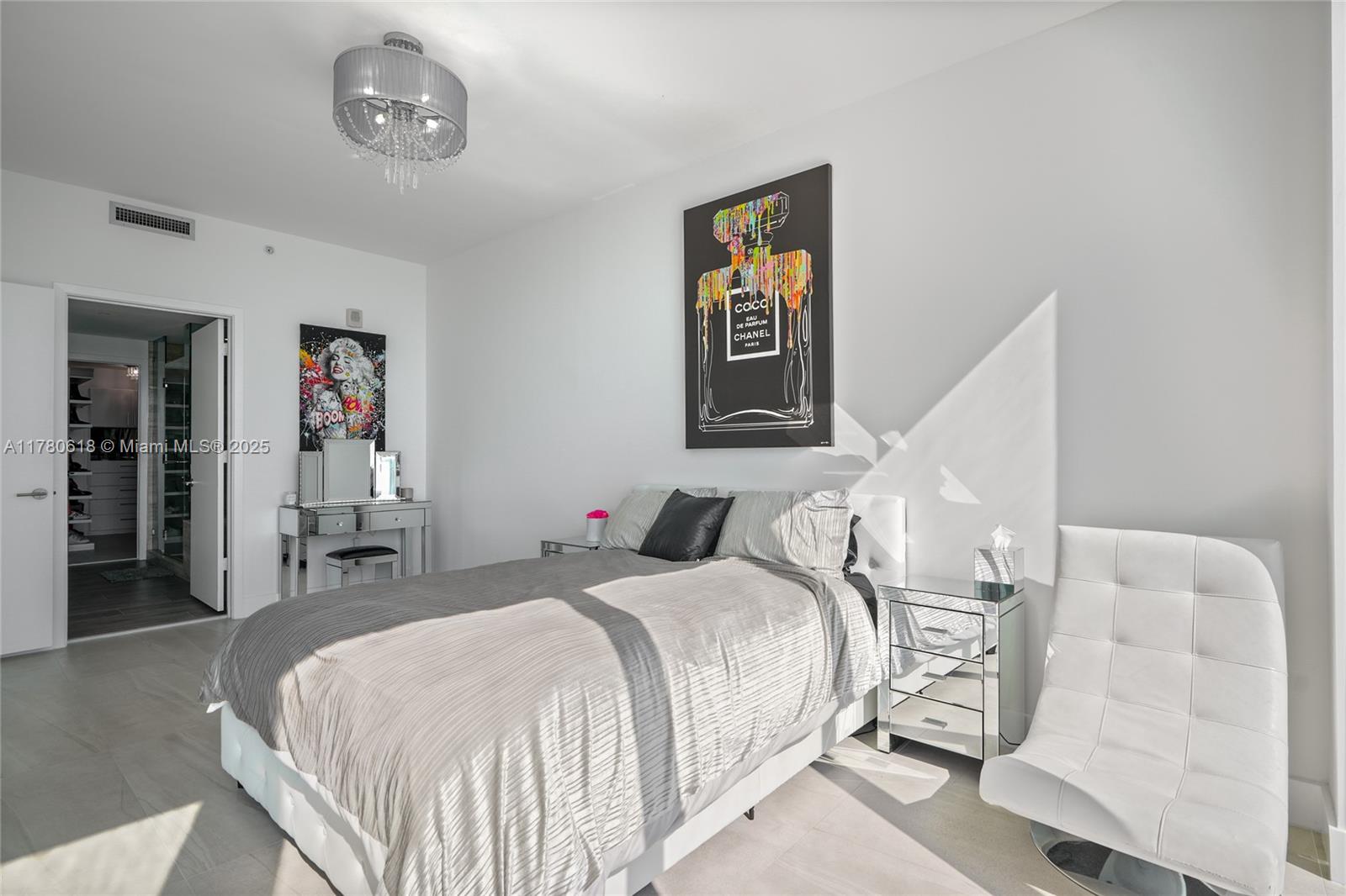 BISCAYNE BEACH CONDO - Residential