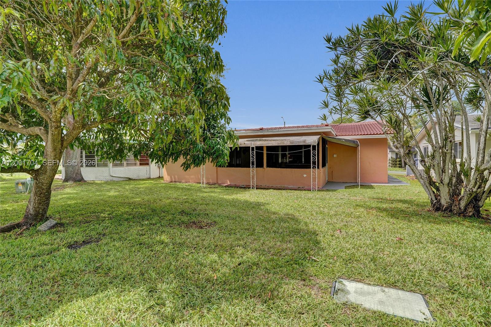 MAINLANDS OF TAMARAC LAKE - Residential