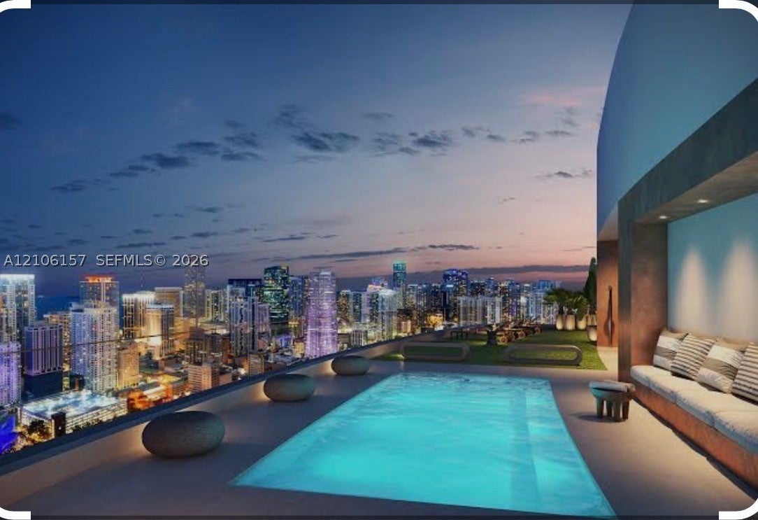 225 N Miami 1003