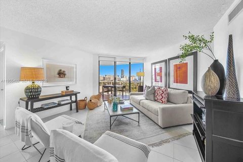 Photo of 3610 Yacht Club Dr #1001, Aventura, FL 33180 (MLS # A11955432)