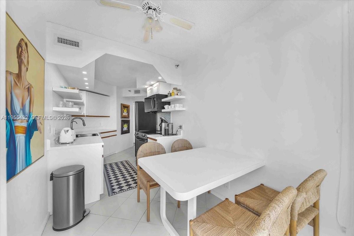 PORTSVIEW @ THE WATERWAYS - Residential