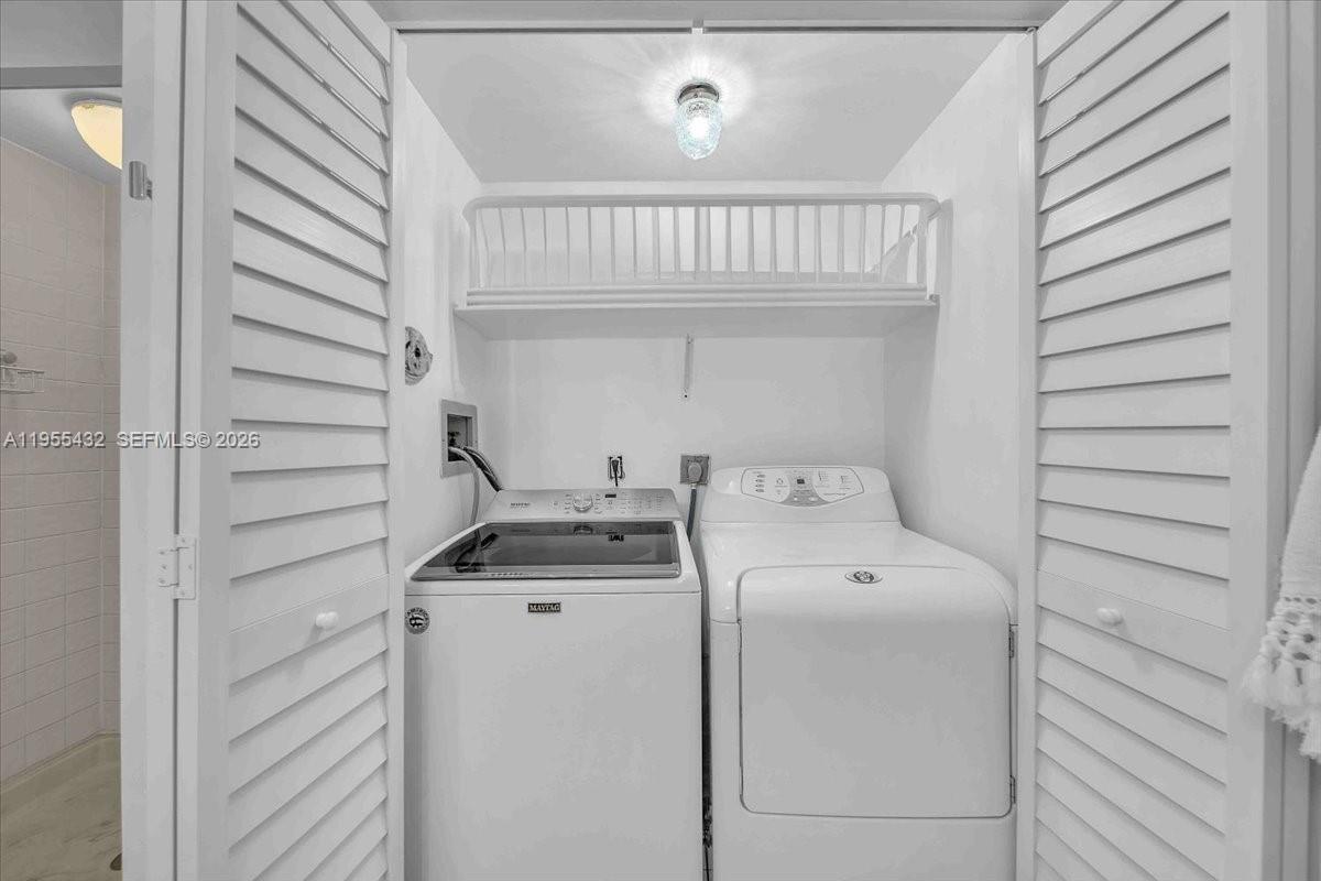 PORTSVIEW @ THE WATERWAYS - Residential