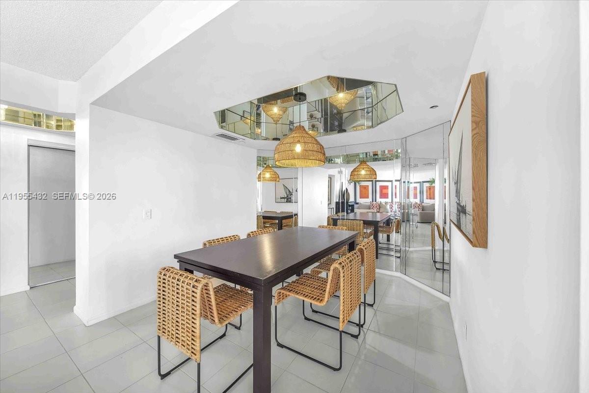 PORTSVIEW @ THE WATERWAYS - Residential