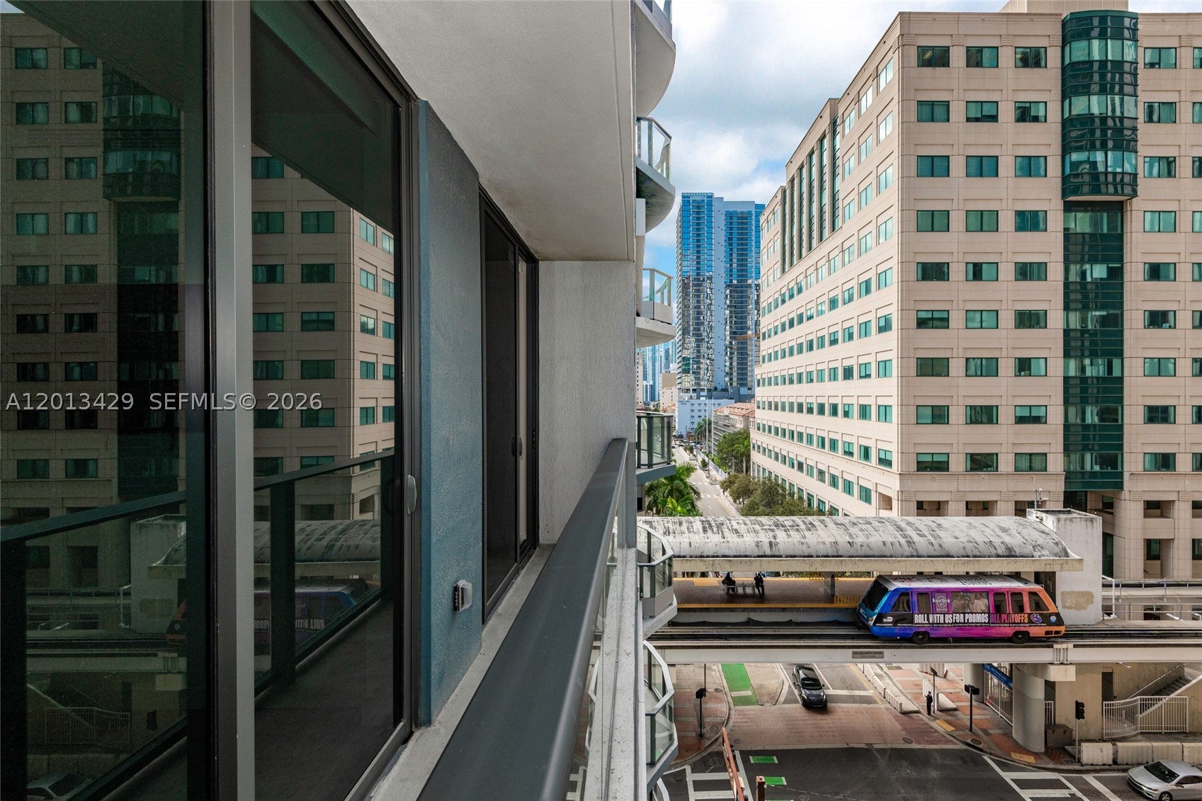 227 NE 2nd St 2206