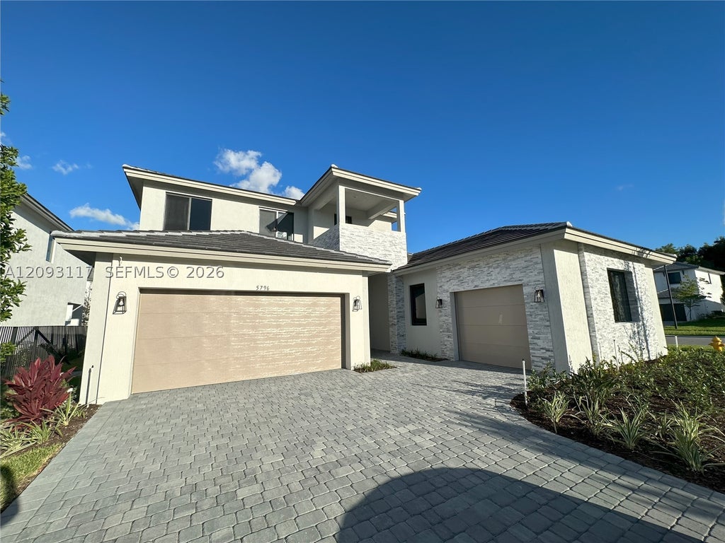Photo of 5796 SW 104th Ter, Cooper City, FL 33328 (MLS # A12093117)