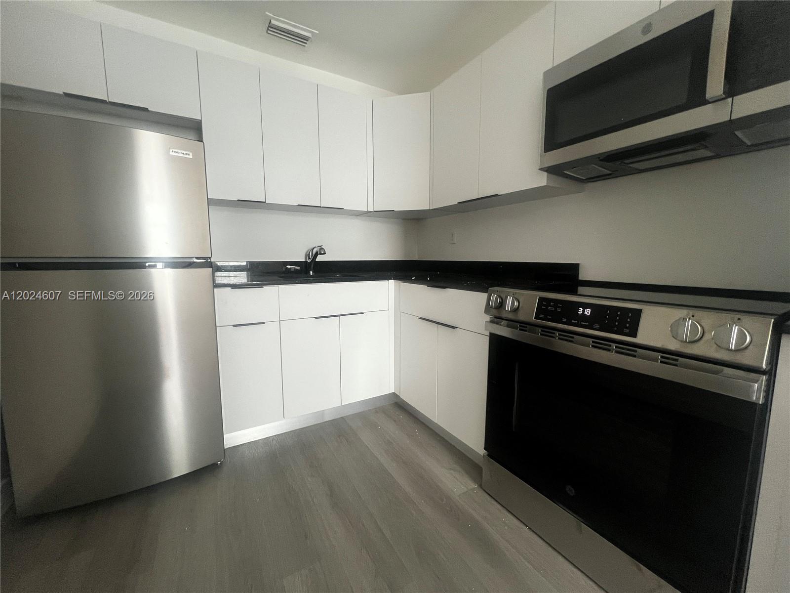 THE ELAINE CONDO - Residential Lease