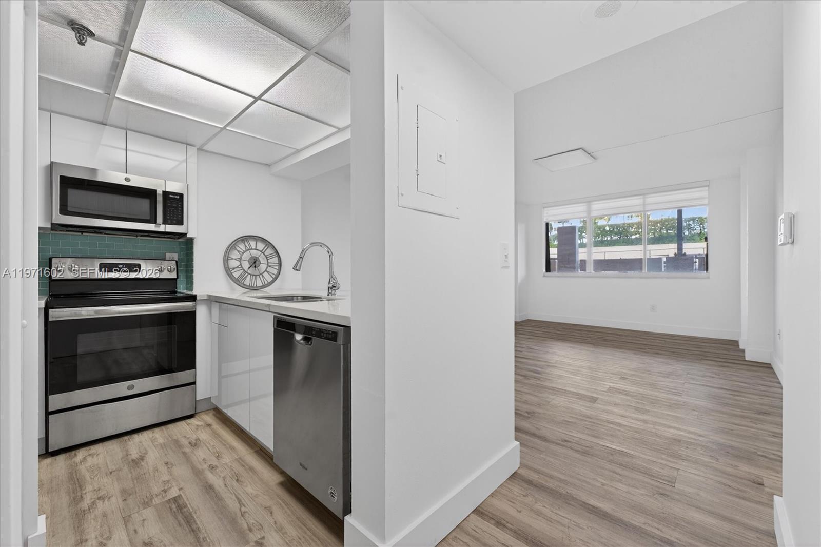 BRICKELL KEY II CONDO - Residential