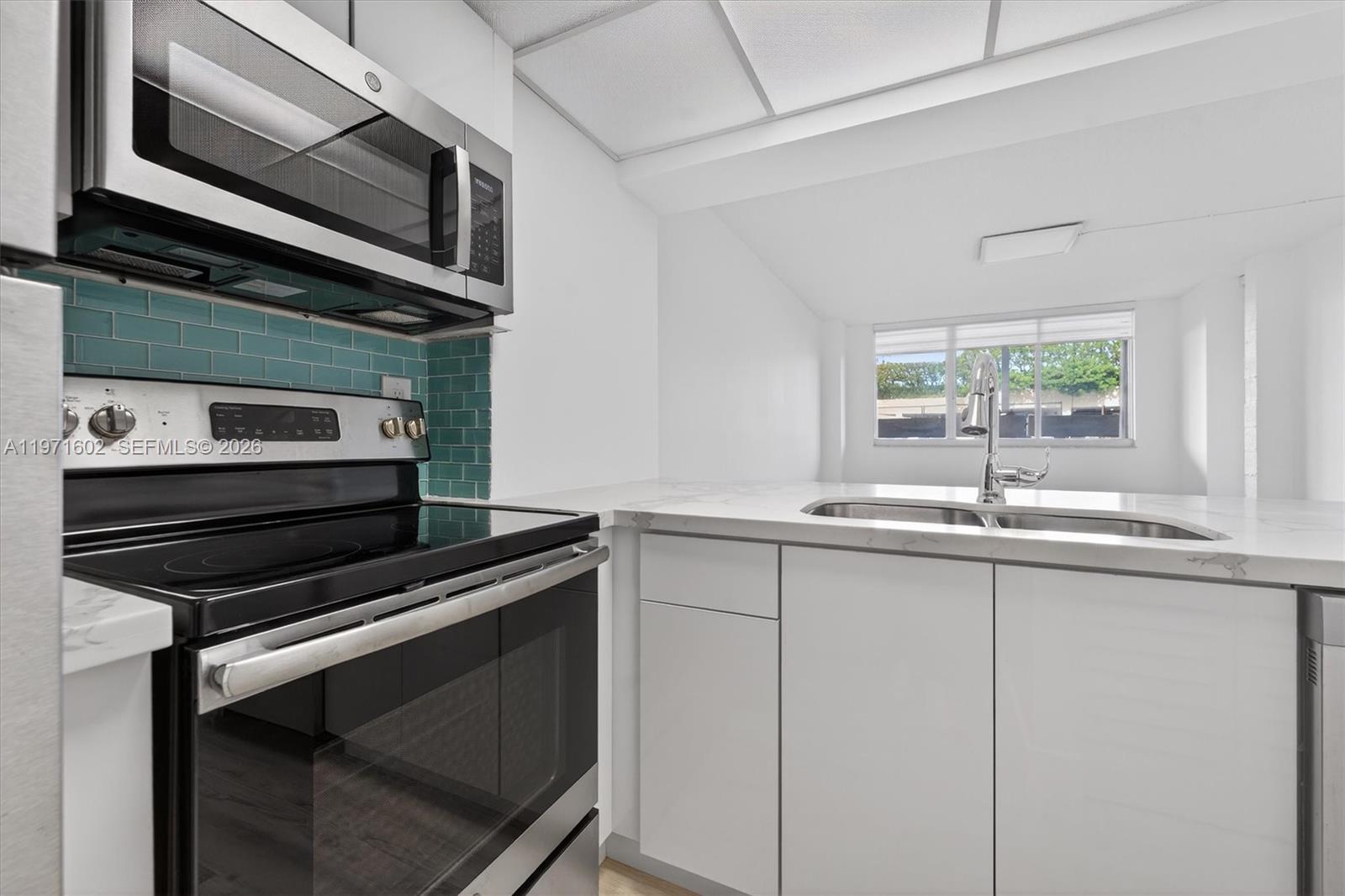 BRICKELL KEY II CONDO - Residential