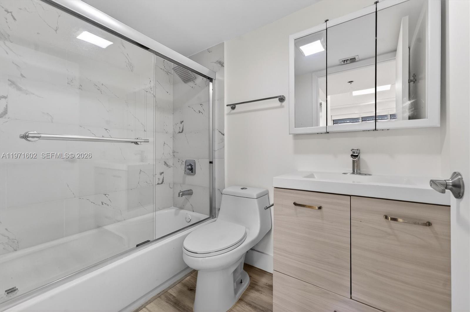 BRICKELL KEY II CONDO - Residential