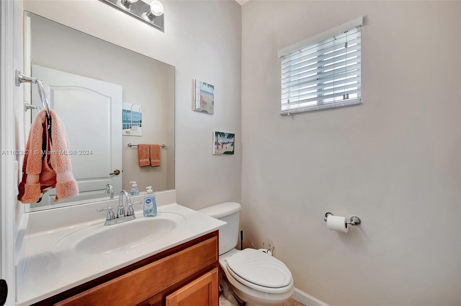 Mandarin Lakes - Residential