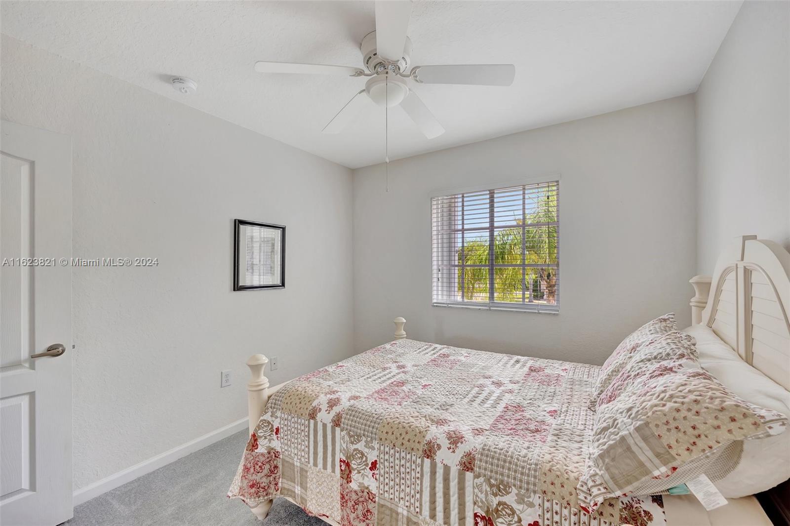 Mandarin Lakes - Residential