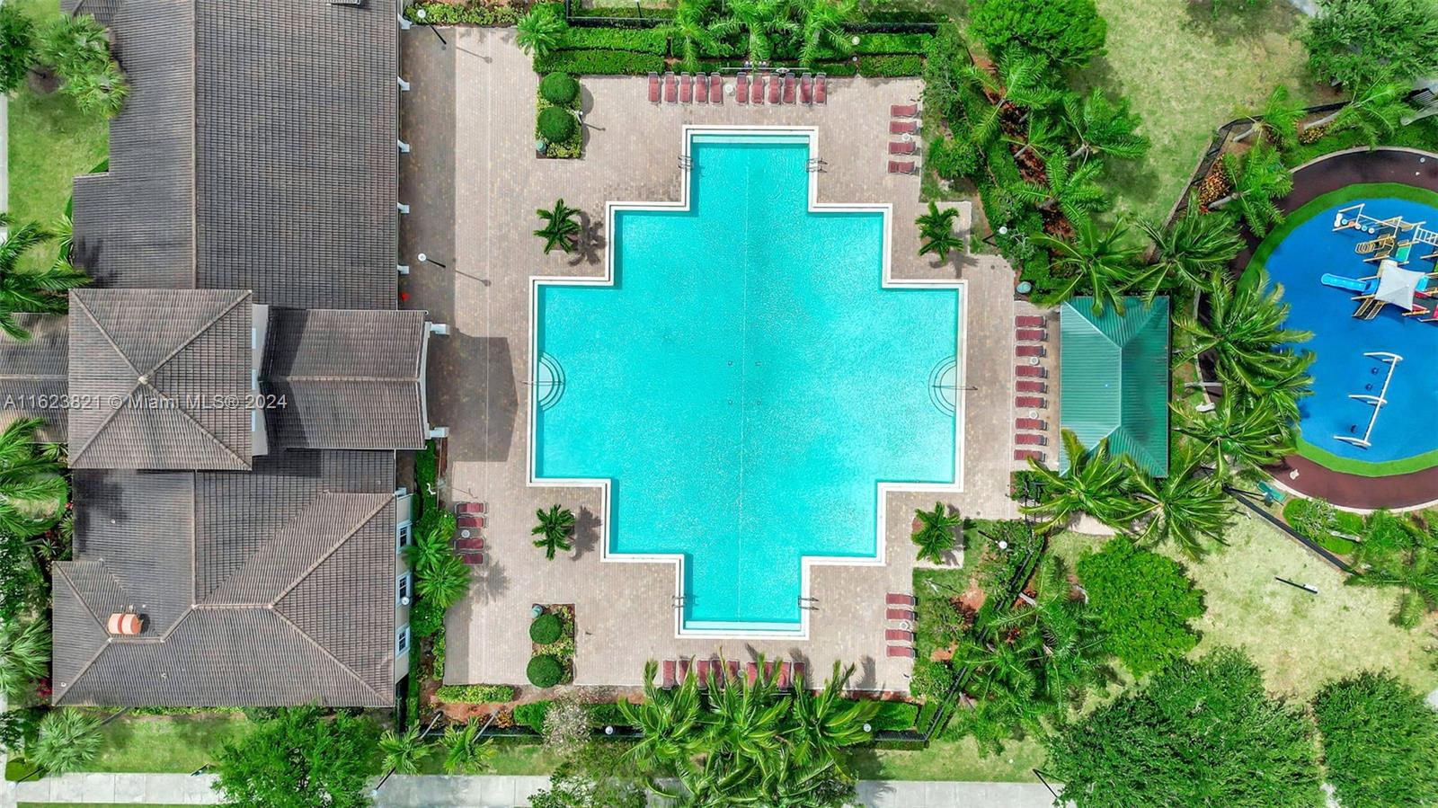 Mandarin Lakes - Residential
