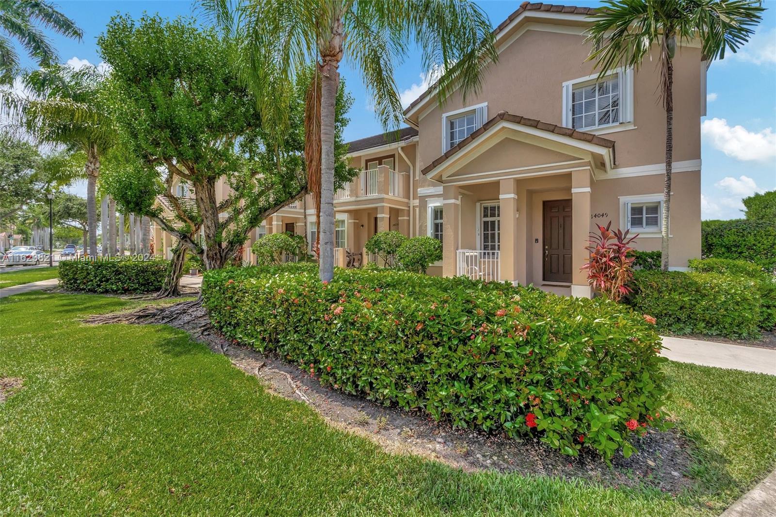 Mandarin Lakes - Residential