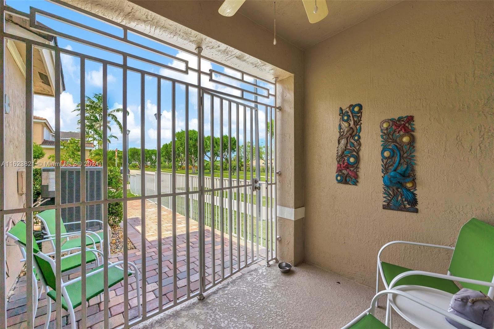 Mandarin Lakes - Residential