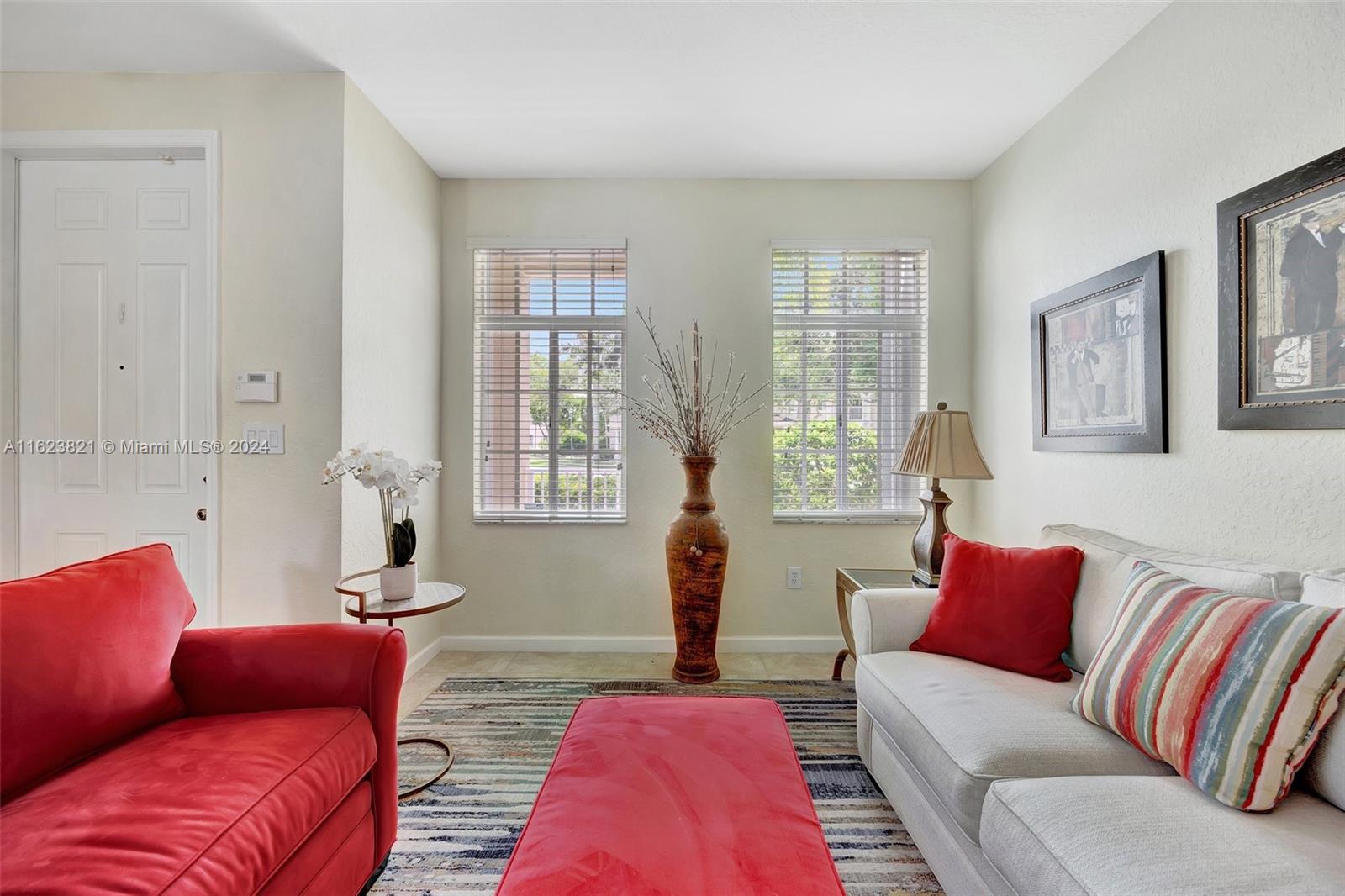 Mandarin Lakes - Residential