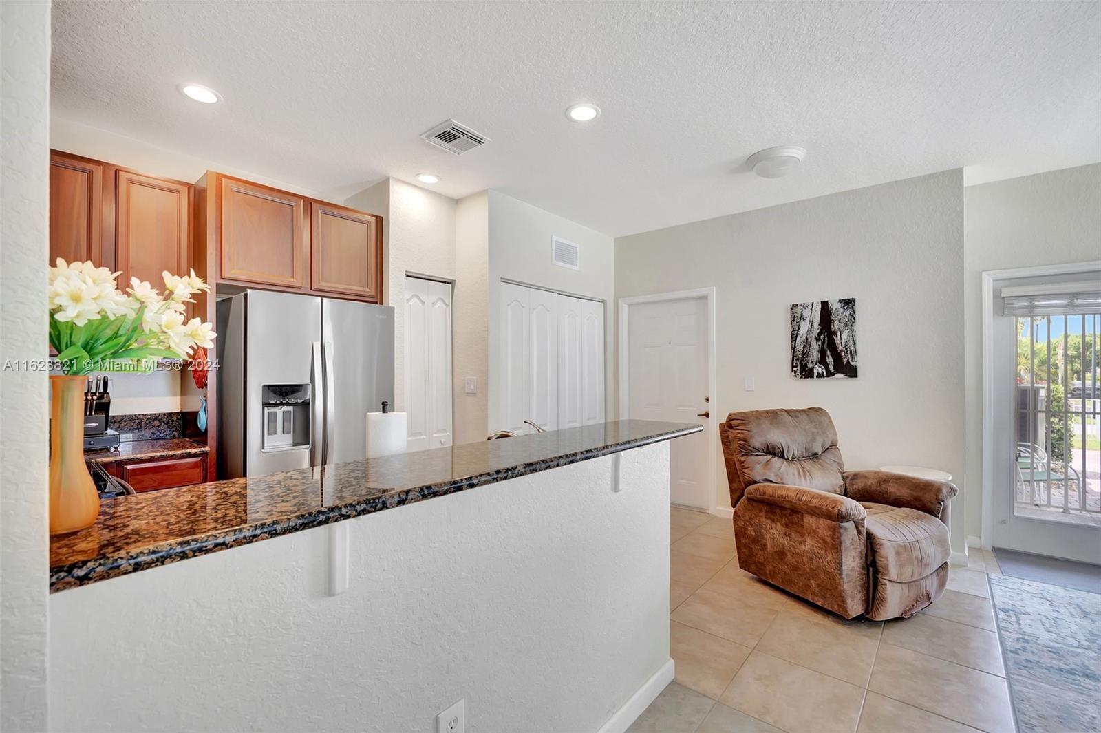 Mandarin Lakes - Residential