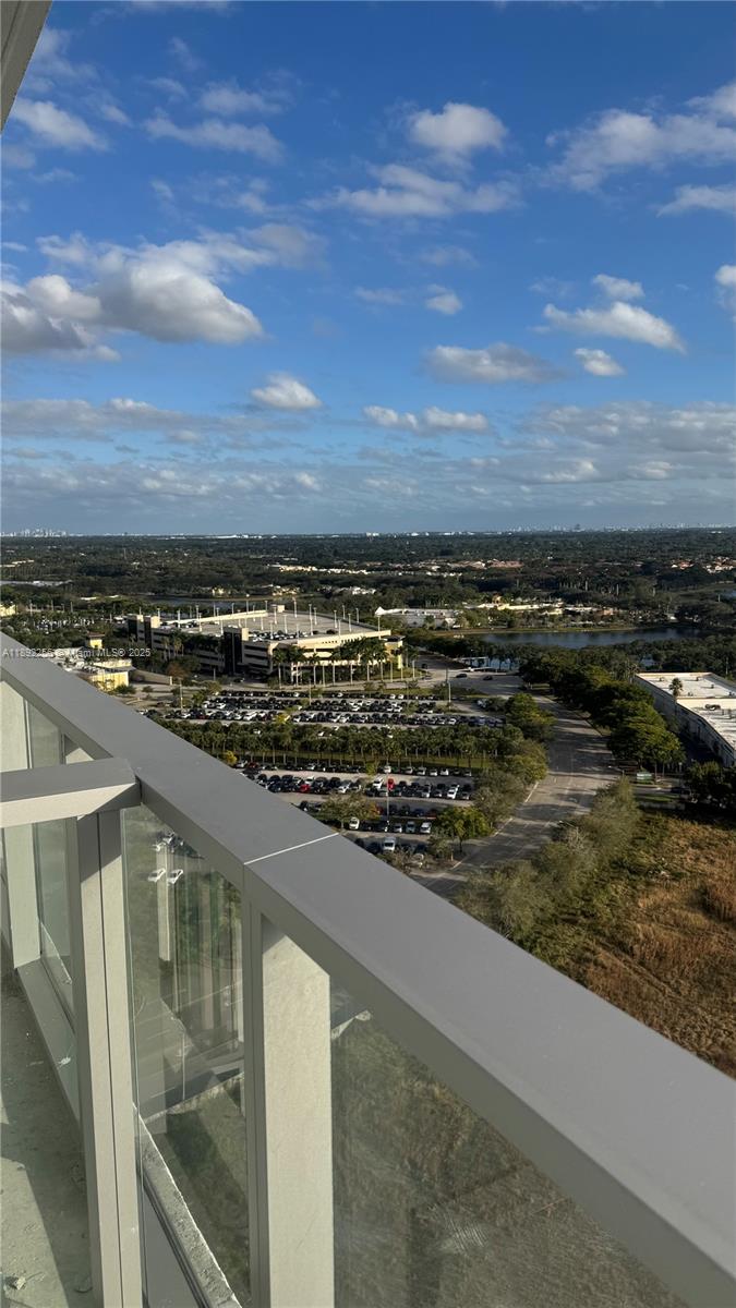 METROPICA NORTH TOWER ONE - Residential Lease