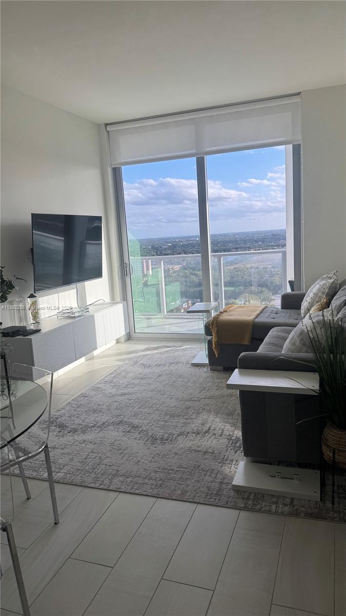 METROPICA NORTH TOWER ONE - Residential Lease