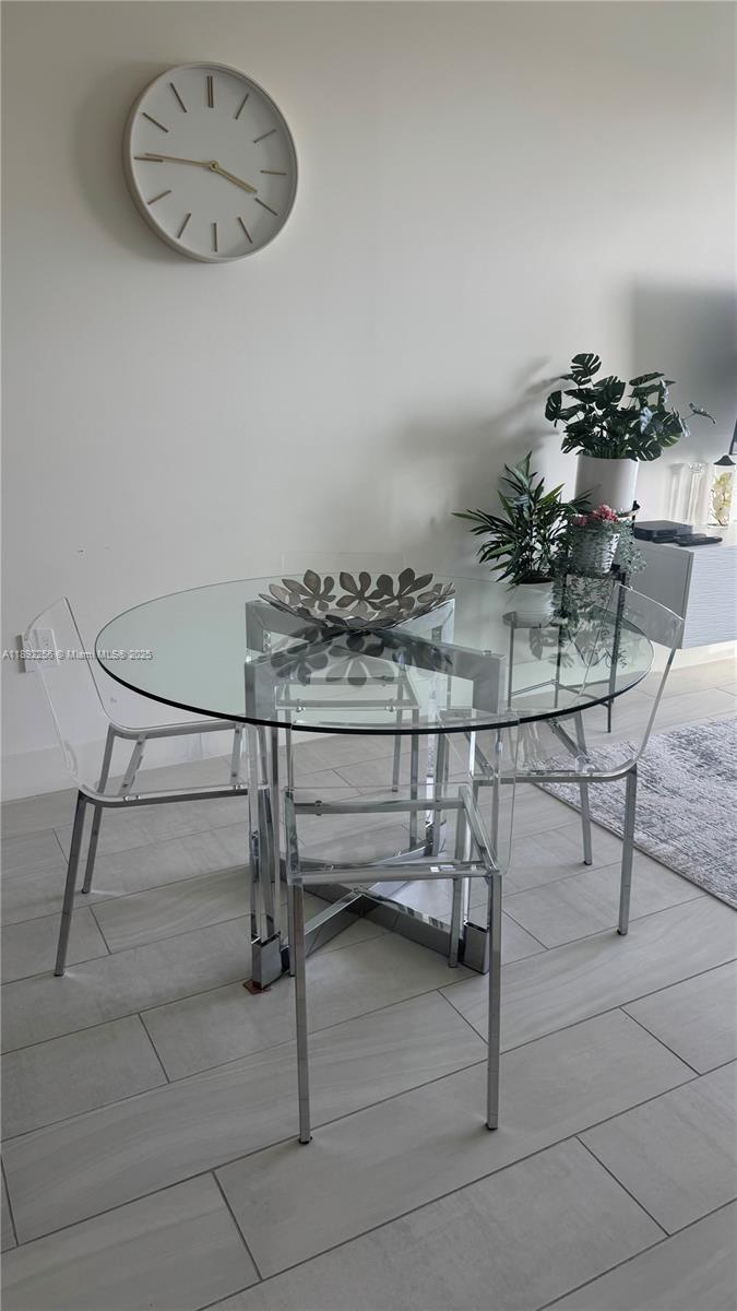 METROPICA NORTH TOWER ONE - Residential Lease