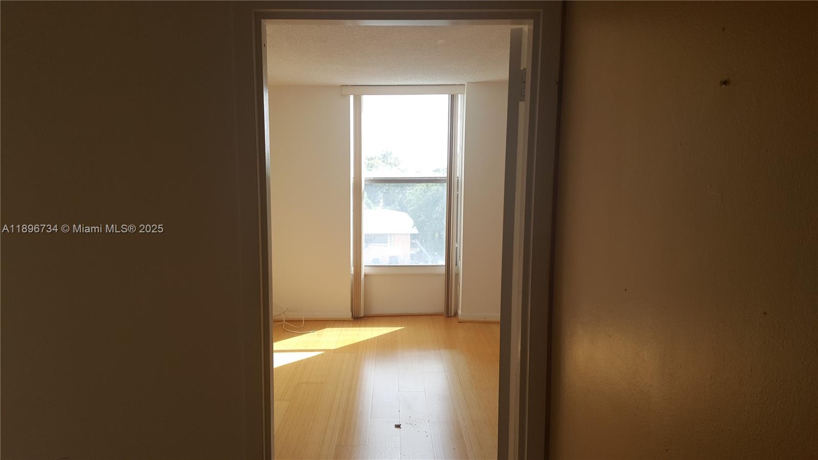 KEYSTONE TOWERS CONDO - Residential Lease