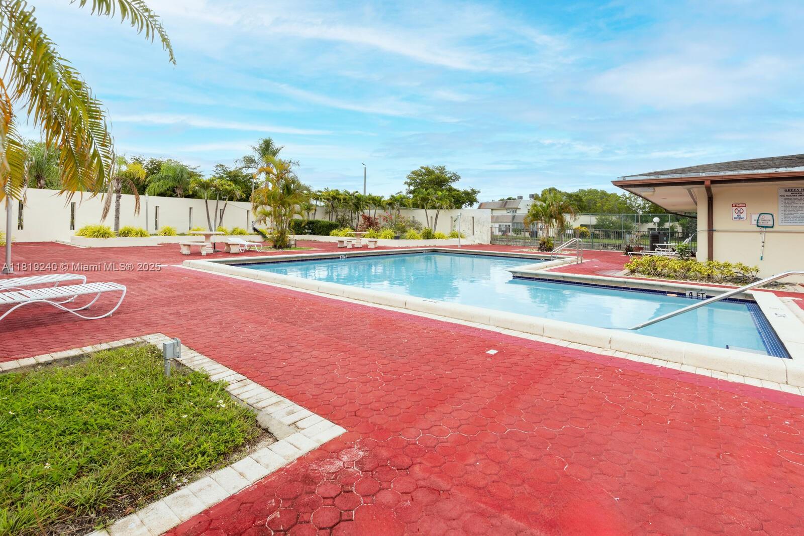 GREEN HILLS PARK WEST NO - Residential